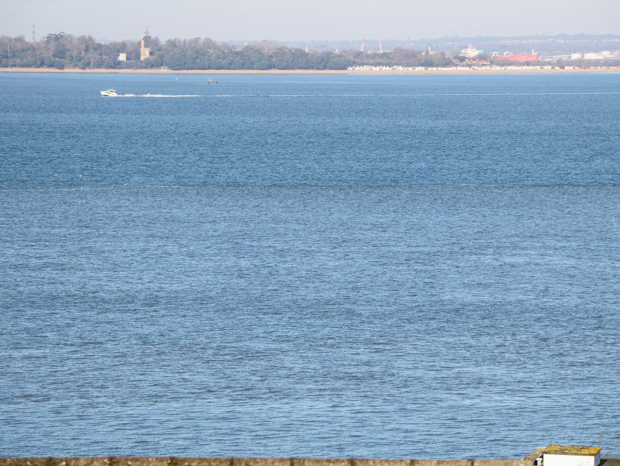 High Tide Villa Cowes  Exterior foto